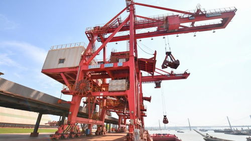 一季度全國(guó)經(jīng)濟(jì)穩(wěn)健開(kāi)局 居民收入穩(wěn)步增長(zhǎng)，道路貨運(yùn)持續(xù)向好